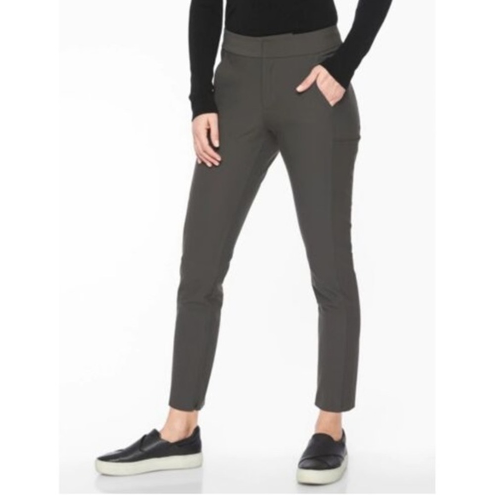 Athleta stellar trouser green size 4. Like new